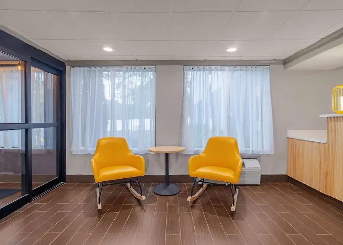 Spark By Hilton Clarks Summit