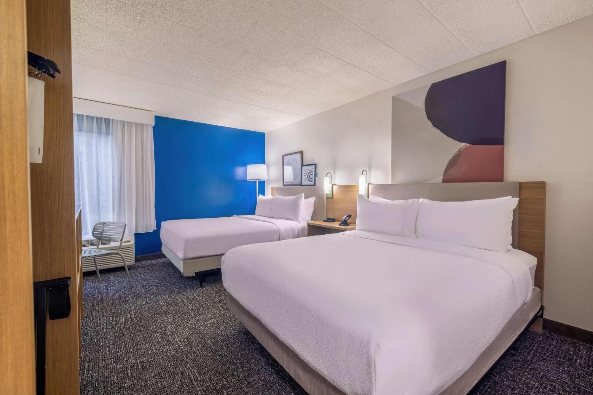 Hotel Spark By Hilton Clarks Summit
