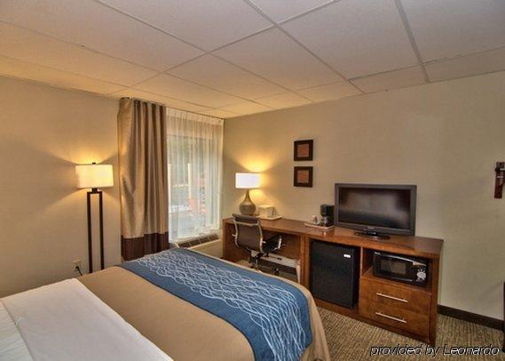 Spark By Hilton